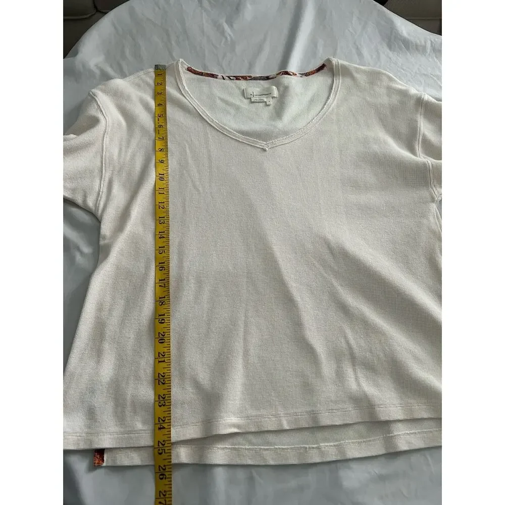 Anthropologie V-neck Mixed Fabric Thermal Shirt Womens Size Small White Preppy